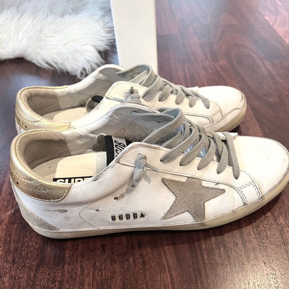 Golden Goose Deluxe Brand Superstar Lowtop Sneakers  Size 39